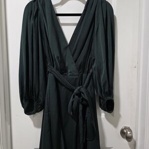Banana Republic Deep Green Long Sleeve Dress